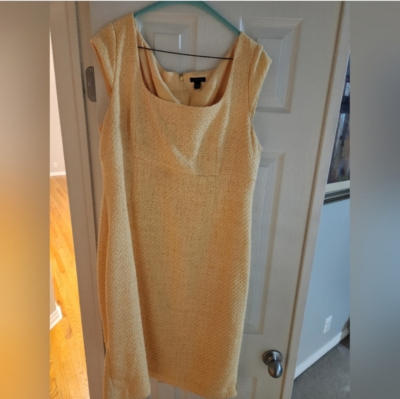 NWT Ann Taylor Yellow Sheath Midi Dress - Picture 3 of 7